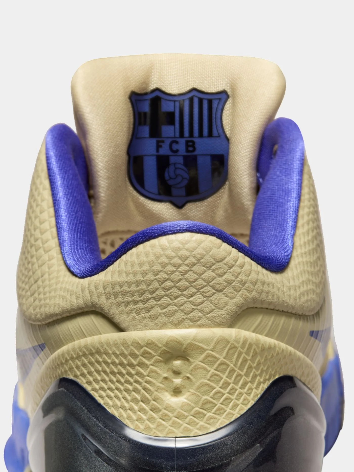 Shoes FC Barcelona x Kobe Bryant Protro IV - Image 7