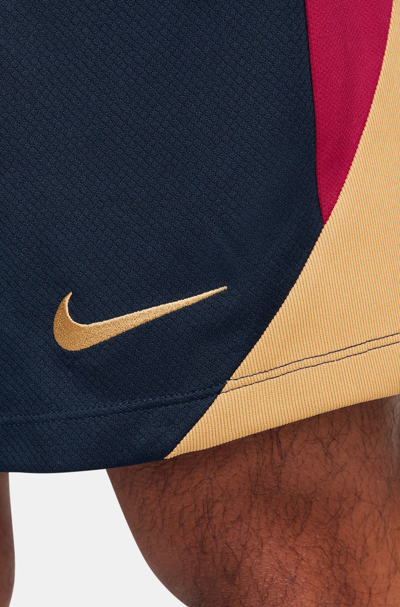 FC Barcelona obsidian training shorts 23/24 - Image 6