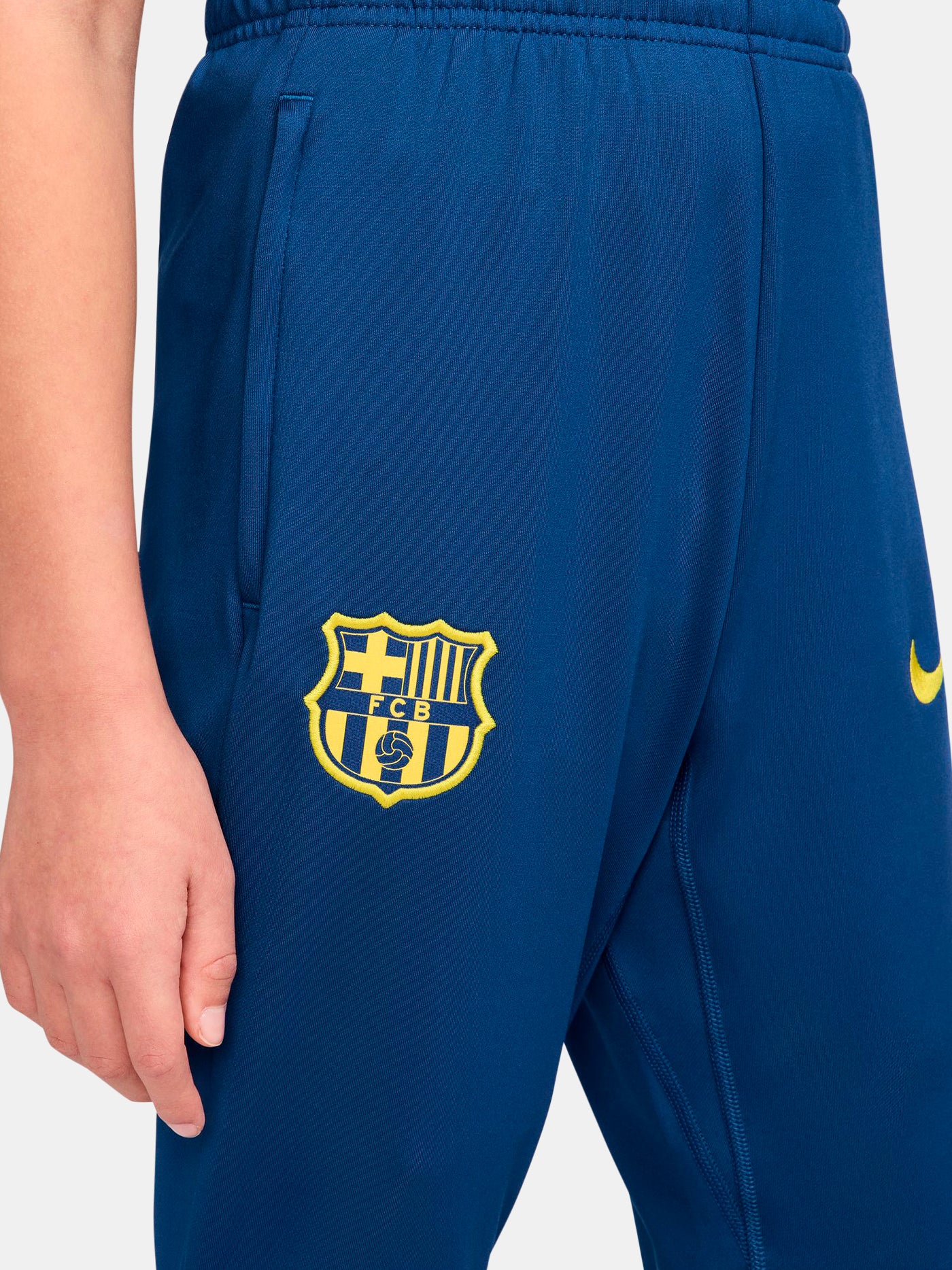 Training pants Junior FC Barcelona 25/26 Fourth Kit - Image 3