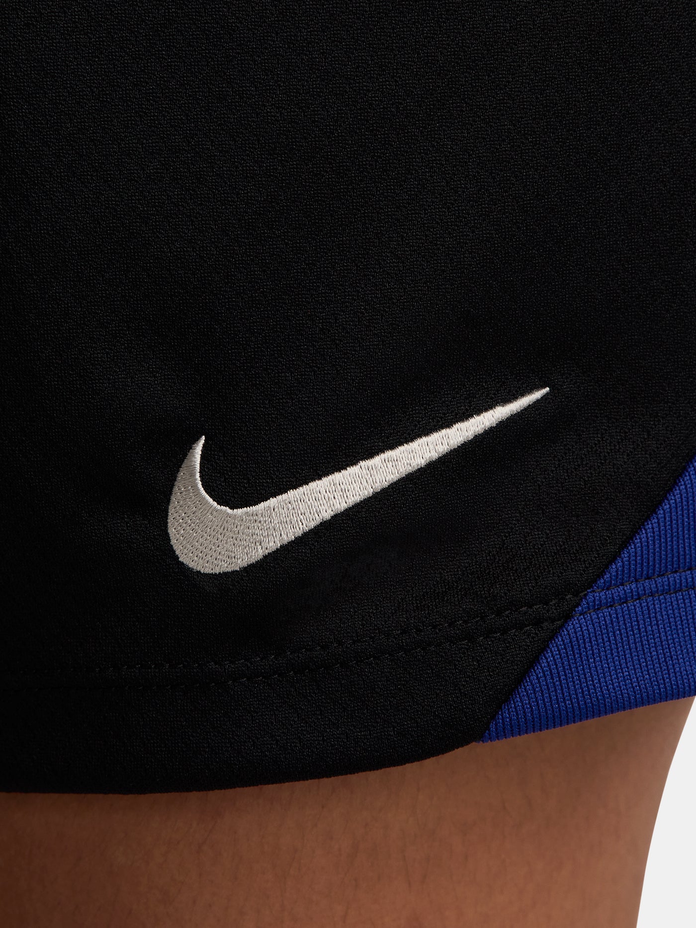 FC Barcelona training shorts 24/25 - Women - Image 6
